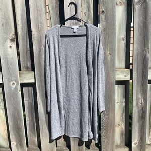 BRAND NEW Gray cozy cardigan